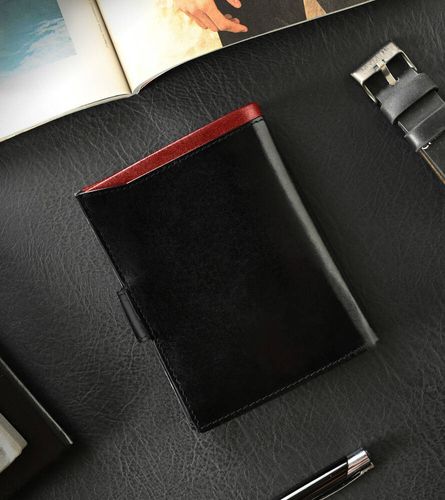 Skorzany portfel meski na karty na Arena.pl