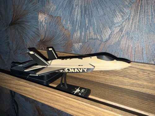 F-35 Lightning II Plane Kit Card na Arena.pl
