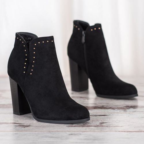 Czarne Botki r.37 na Arena.pl