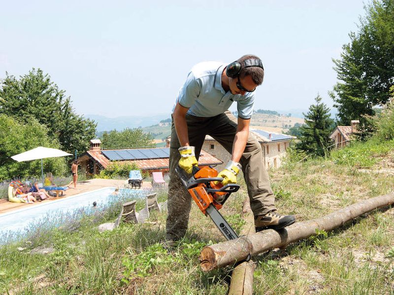 OLEO-MAC GSH 560 PIŁA PILARKA PRZECINARKA SPALINOWA ŁANCUCHOWA DO DREWNA GSH560 3,8 KM 46cm 18" KLASA PREMIUM 50329051E2 GSH EWIMAX-OFICJALNY DYSTRYBUTOR - AUTORYZOWANY DEALER OLEO-MAC zdjęcie 13