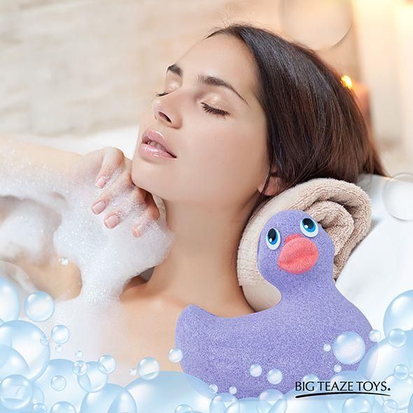 I Rub My Duckie | Bath Bomb Vanilla zdjęcie 6