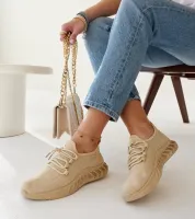 Beżowe materiałowe sneakersy Weekley 38