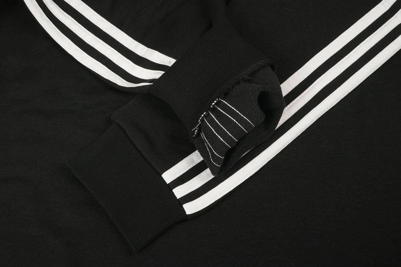 Bluza męska adidas Essentials Sweatshirt GK9078 M zdjęcie 4