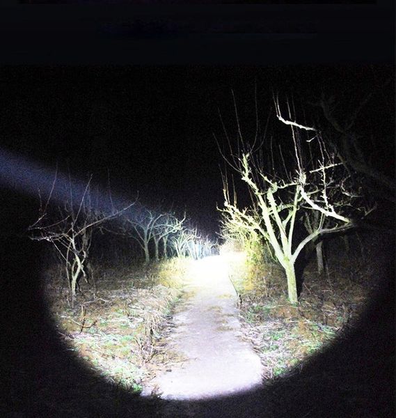 MOCNA LATARKA TAKTYCZNA LED XHP50 ZOOM WOJSKOWA zdjęcie 3