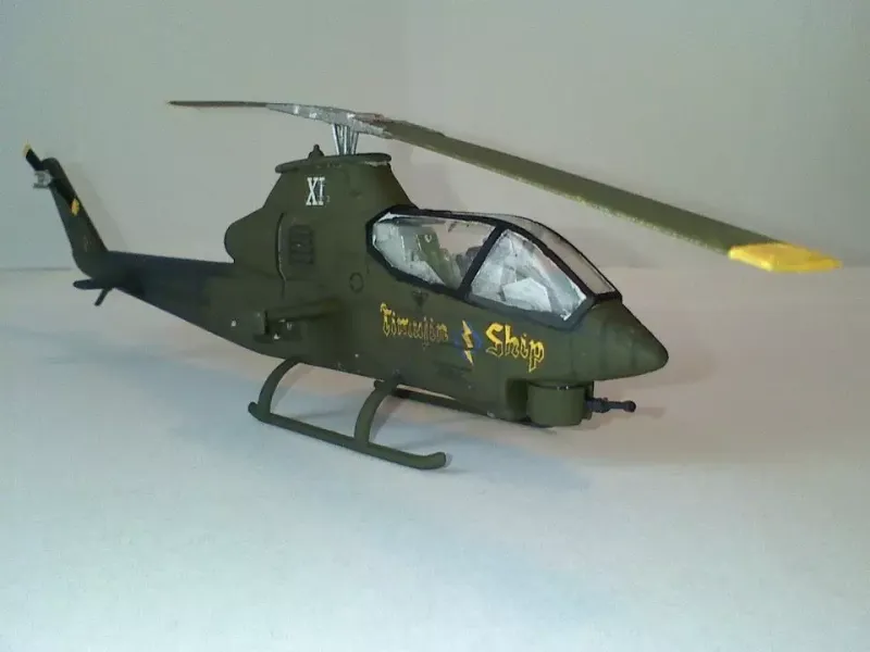 AH-1G Vietnam War, B-31, 1:72 zdjęcie 5