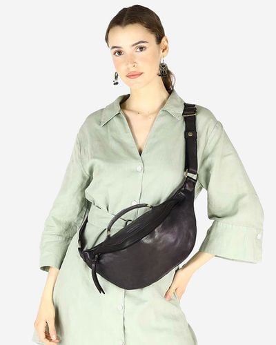 Torebka nerka damska skórzana listonoszka - MARCO MAZZINI czarny na Arena.pl