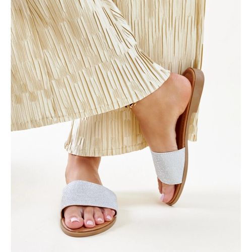 Srebrne błyszczące klapki r.37 na Arena.pl