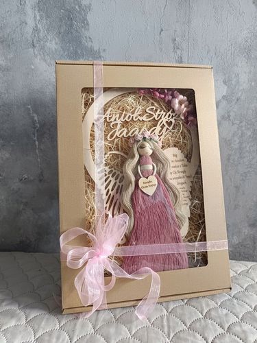 Anioł Stróż makrama imię prezent chrzest komunia w opakowaniu ozdobnym na Arena.pl