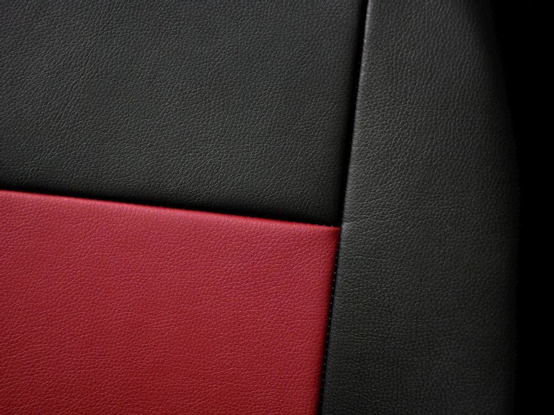 Pokrowce EKOSKÓRA przód do Opel Corsa E zdjęcie 4