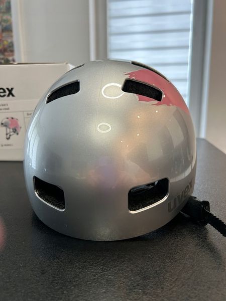 Kask rowerowy Uvex Kid 3 silver/rose r. 55-58 cm zdjęcie 4