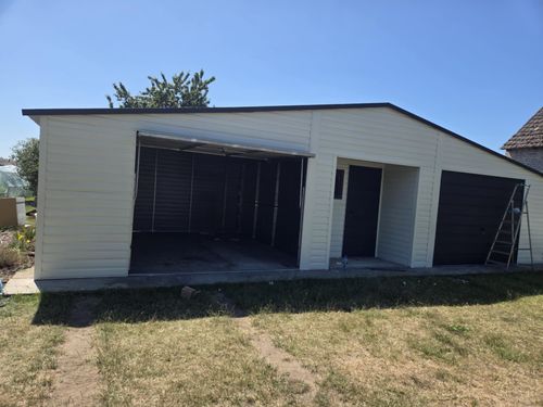 Garaż Blaszany z pomieszczeniem gospodarczym 12x5m Biały + Ciemny Grafit na Arena.pl