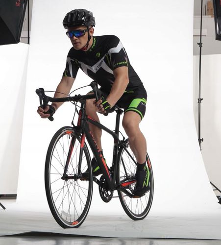 STRÓJ ROWEROWY MĘSKI X-TIGER DOBRA AERODYNAMIKA na Arena.pl