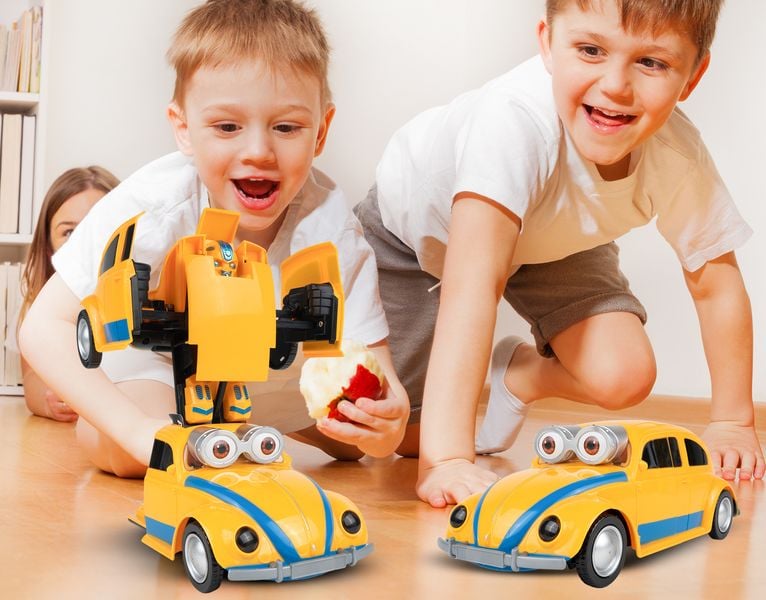 Auto Transformujące Robot Samochód Garbus zdjęcie 4