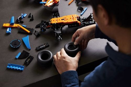 Lego Technic McLaren Formula 1 42141 na Arena.pl