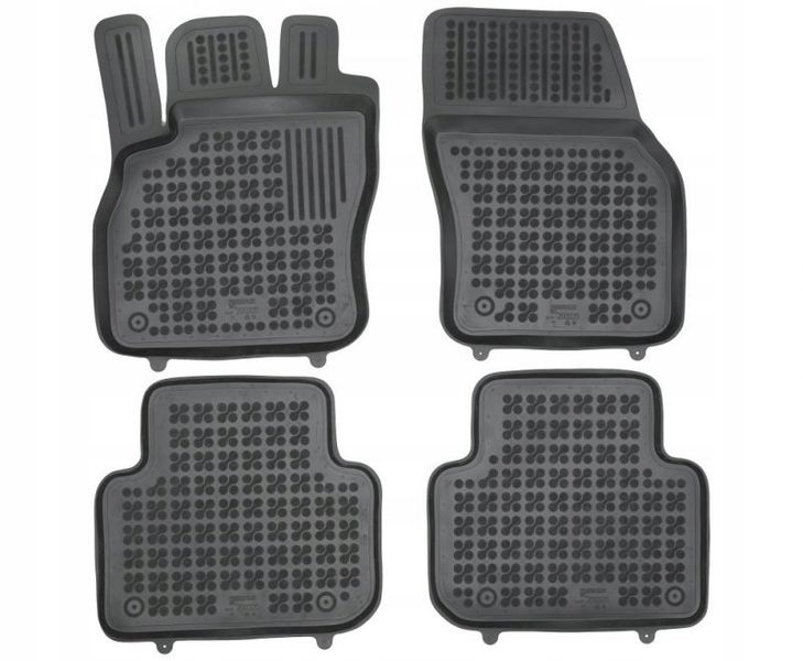 DYWANIKI WYCIERACZKI GUMOWE Audi Q3 II od 2018 zdjęcie 1