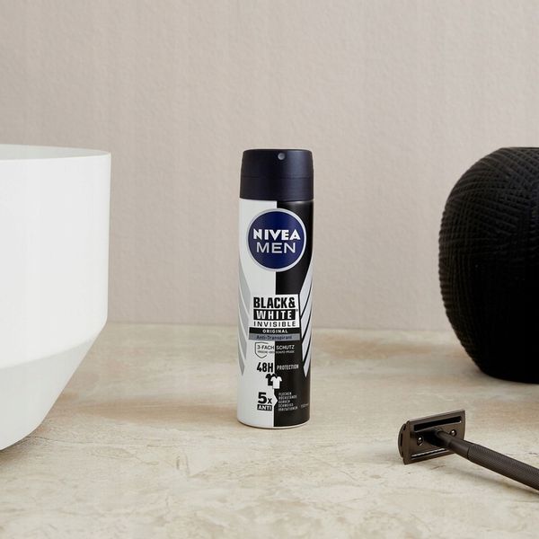 NIVEA MEN DEO BLACK WHITE INVISIBLE ORIGINAL spray zdjęcie 2