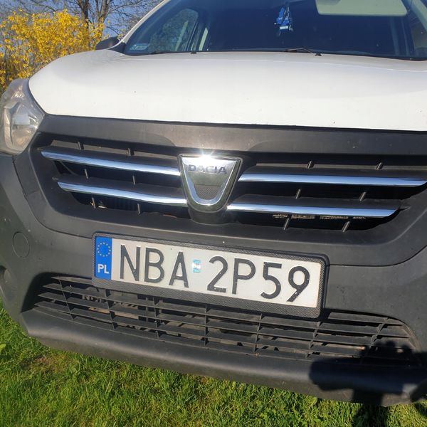Dacia DOKKER - Listwy CHROM GRILL atrapa tuning zdjęcie 6