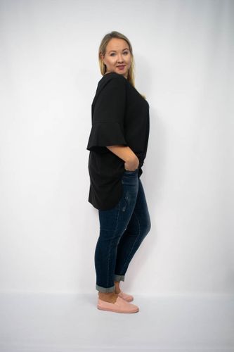 Bluzka marki TB czarna- PLUS SIZE na Arena.pl