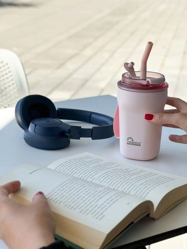 Kubek Termiczny Ze Słomką Majestic Sport Hoody 420 ml Różowy na Arena.pl