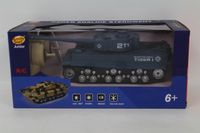 Czolg R/C z ladowarka nieb SmillyPla SP84400 4400