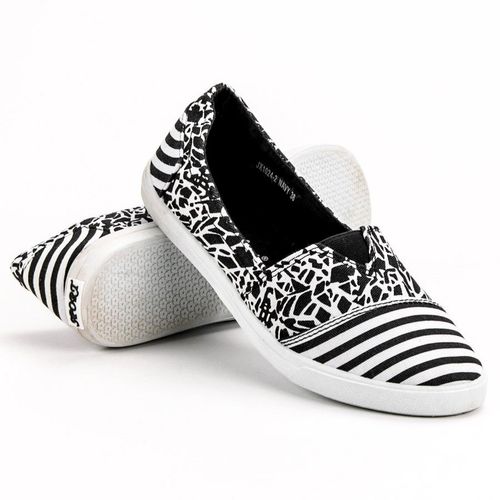 Slipony Ze Wzorem r.40 na Arena.pl