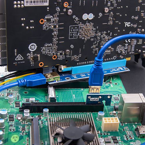 Qoltec Riser PCI-E 1x - 16x | USB 3.0 | ver. 009S | SATA / PCI-E 6 pin na Arena.pl