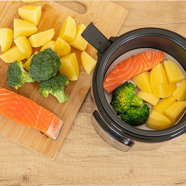 Garnek do gotowania ryżu warzyw RYŻOWAR 0,6L 360W srebrny Sencor SRM 0650SS zdjęcie 5