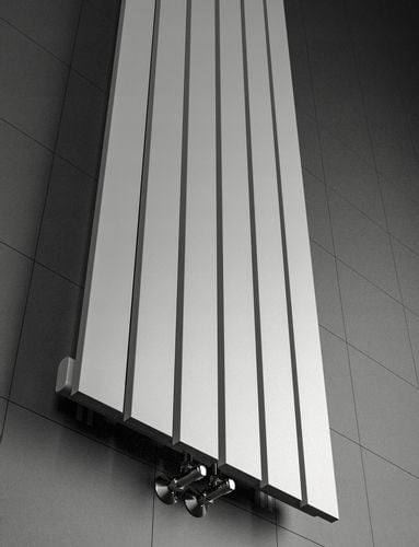 GRZEJNIK DEKORACYJNY PIONOWY-R 140/37 SREBRNY na Arena.pl