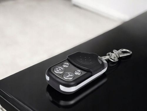 PILOT SAMOKOPIUJACY UNIWERSALNY DO ALARMU BRAMY ROLET 4 KANAŁY na Arena.pl