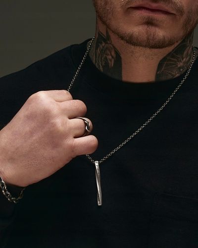 Srebrny wisiorek na łańcuszku RUNY - OBEREGI na Arena.pl