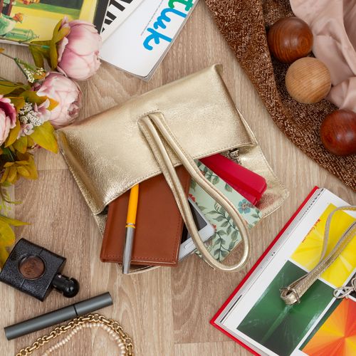 VERA PELLE torebka damska skórzana listonoszka z paskiem V682 złota na Arena.pl