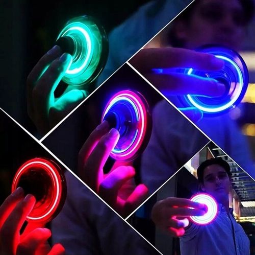 LATAJĄCY fidget SPINNER BUMERANG UFO LED 366 dron żyroskop PREZENT dysk na Arena.pl