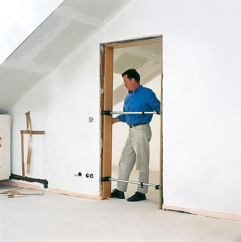 przyrząd ustalający do montażu ościeżnic drzwi - by tms na Arena.pl