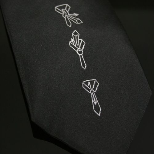 Krawat z instrukcją na Arena.pl