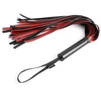 sportsheets saffron flogger czarno-czerwony, uchwyt metalowy 58,4cm
