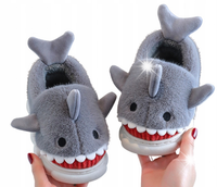 DZIECIĘCE KAPCIE DOMOWE PLUSZOWE CIEPŁE MIĘKKIE REKIN SHARK 30-31