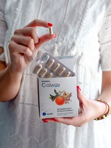 Witamina C COLWAY: Ekstrakt z gorzkiej pomarańczy i kiełkujące gryki 100kap na Arena.pl