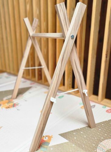 Stojak edukacyjny Baby Gym BUKOWY Heli Woodi producent na Arena.pl