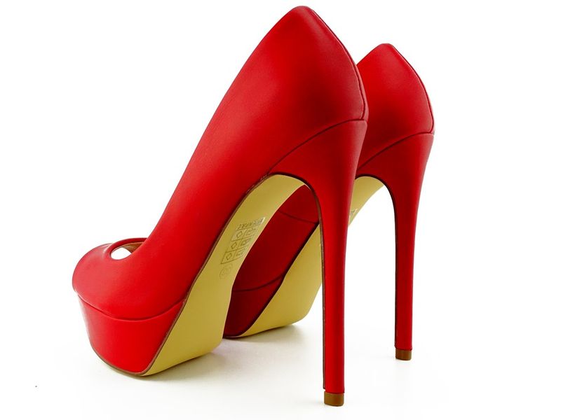 Czerwone matowe szpilki na platformie ekoskóra 36 zdjęcie 4