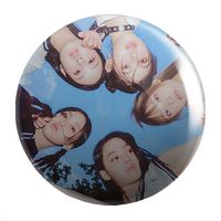 Przypinka badge NewJeans DO WYBORU