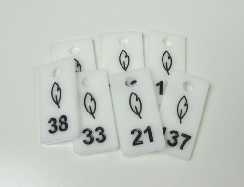 Brelok do kluczy z plexi mlecznej 4x7 cm, grubość 4 mm, 100 szt. na Arena.pl