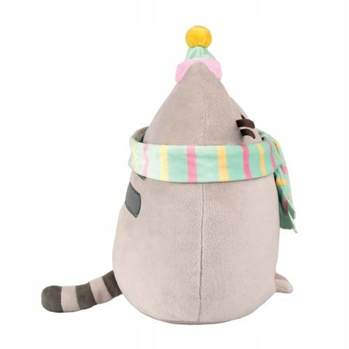 Pusheen w czapeczce i szaliku na Arena.pl