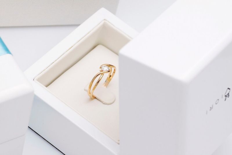 Emaga Złoty pierścionek PZD4357 - Diament zdjęcie 6