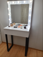 Toaletka AMI 80 WHITE czarne nogi