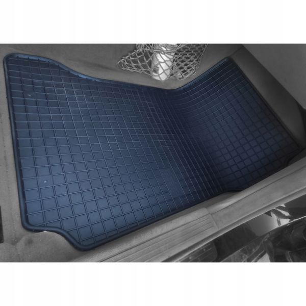 Dywaniki dedykowane do Mercedes C W204 TUNEL zdjęcie 14