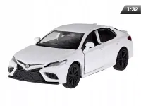 RMZ Toyota Camry 2022 biały