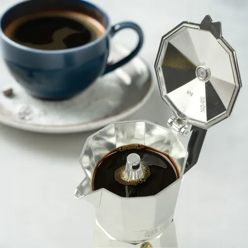 KAWIARKA ALUMINIOWA ZAPARZACZ DO KAWY KAFIETERKA WŁOSKA MOKA NA 3 KAWY na Arena.pl