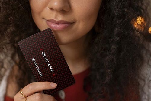 GRA KARCIANA DLA PAR - Ekskluzywne karty z pytaniami, Walentynki 2025 na Arena.pl