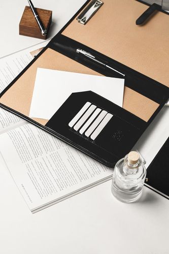 Teczka skórzana z klipem Noda A4 luksusowa konferencyjna czarna na Arena.pl