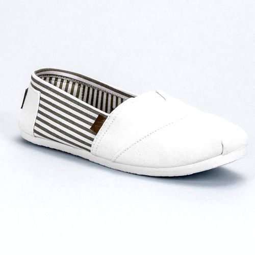 Lekkie Trampki Slip On r.41 na Arena.pl